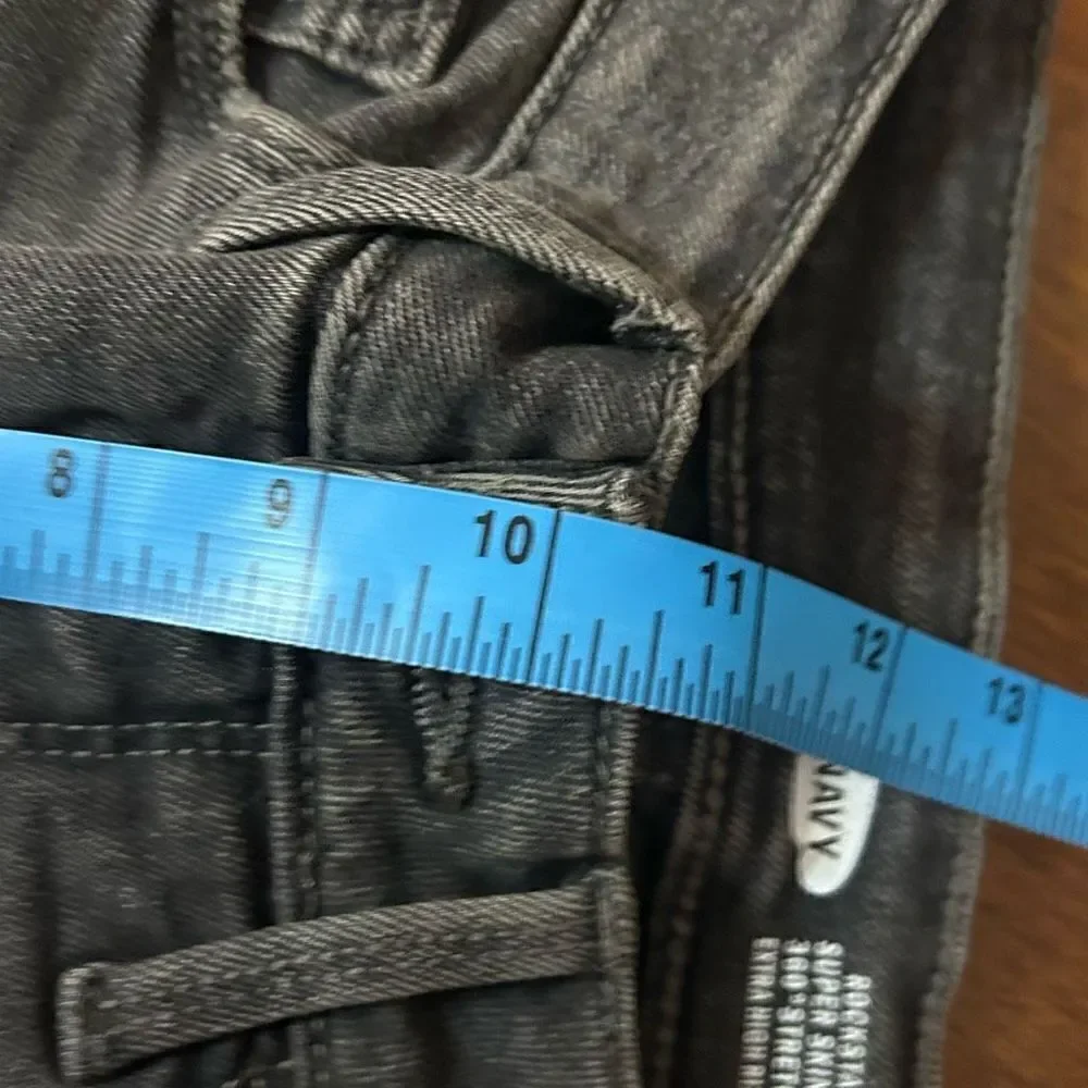 Old Navy Rockstar Super Skinny 360 Stretch Extra High Rise black jeans size 4 Pe
